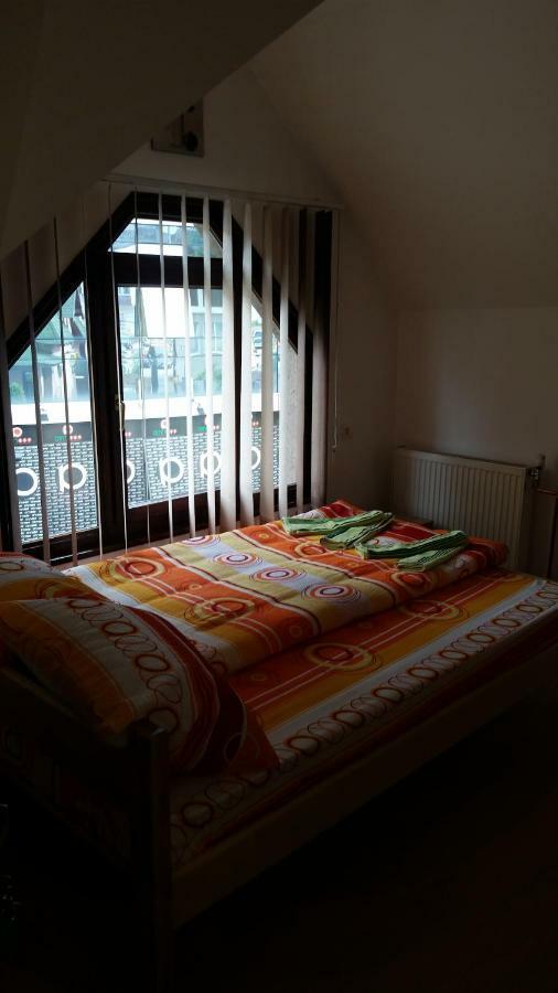 Art Hotel Nova Varos Ngoại thất bức ảnh